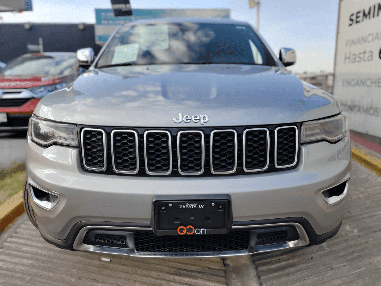 JEEP_  GRAND CHEROKEE