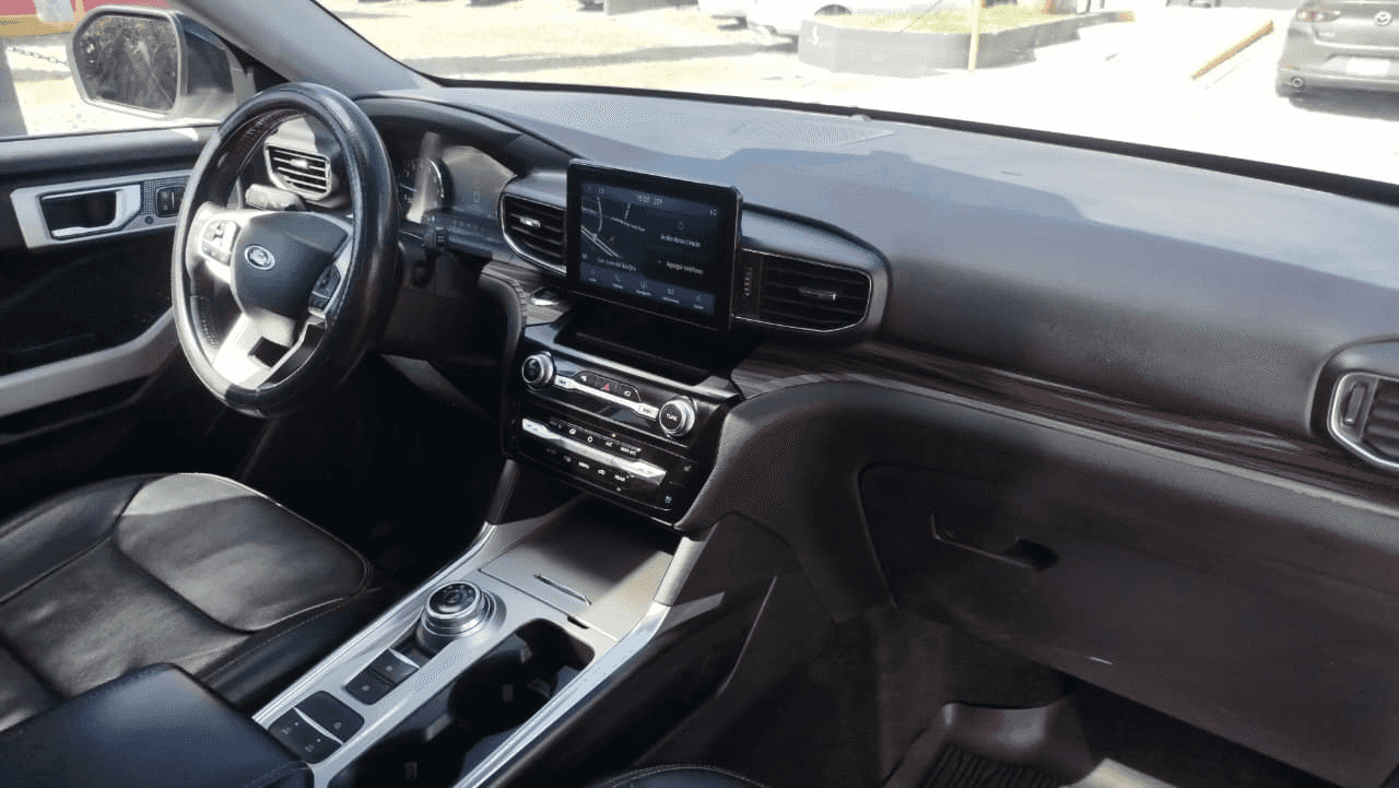 FORD EXPLORER LIMITED RWD