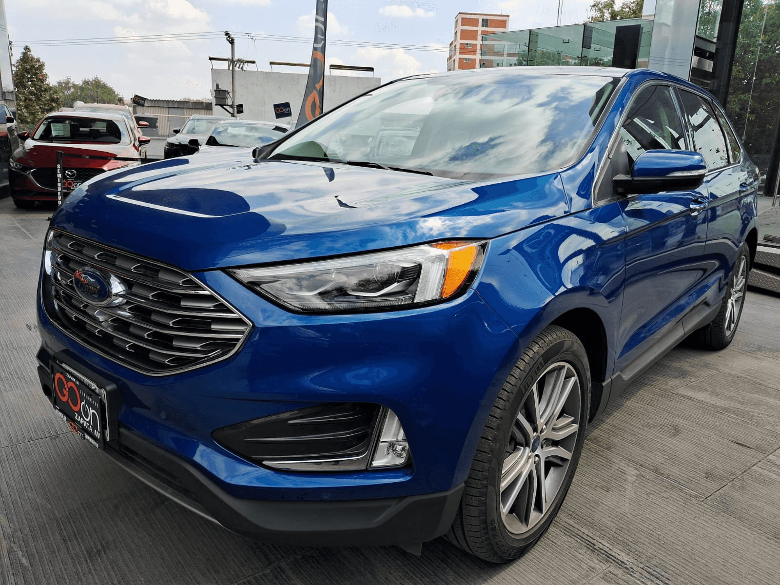 TITANIUM 4X2,2.0 L,TA