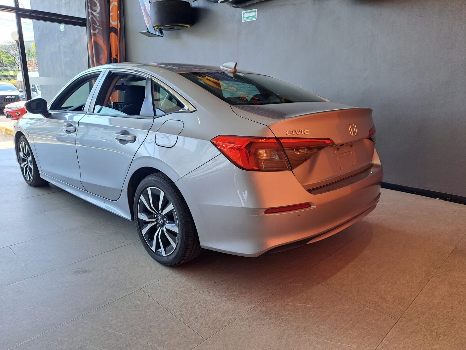 2HGFE2645NH852219