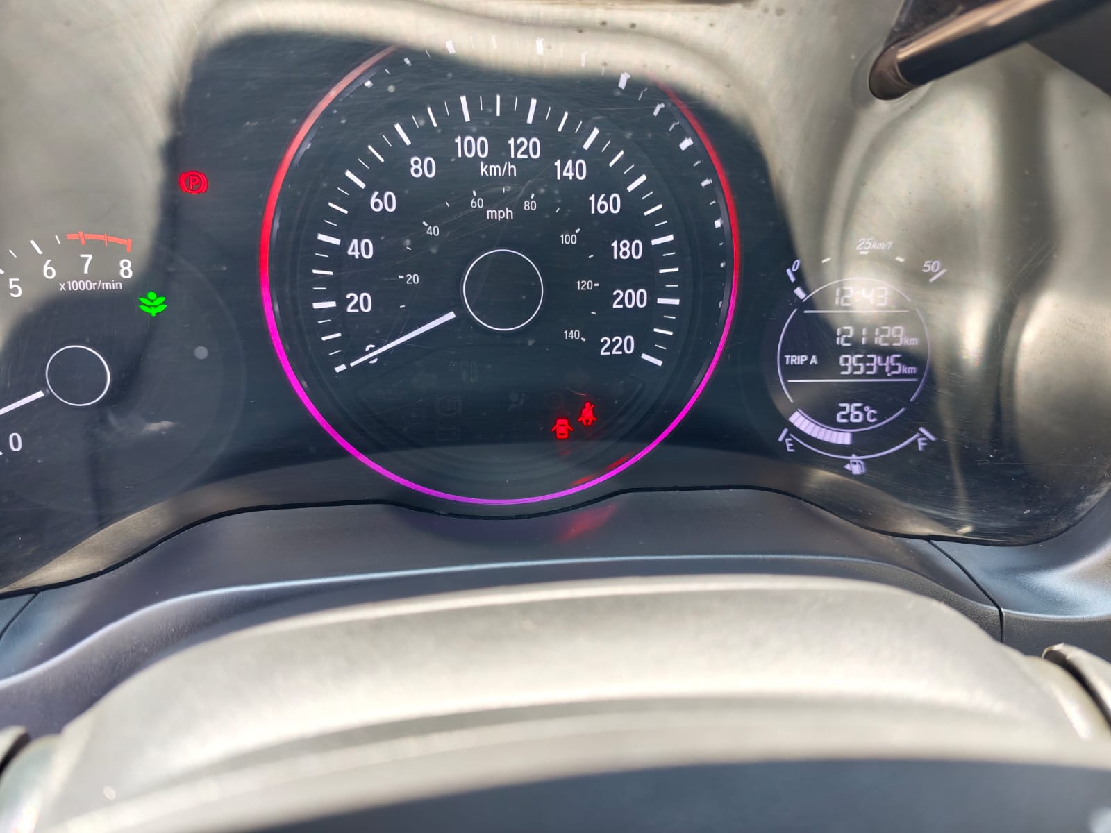 3HGRU5733KM010418