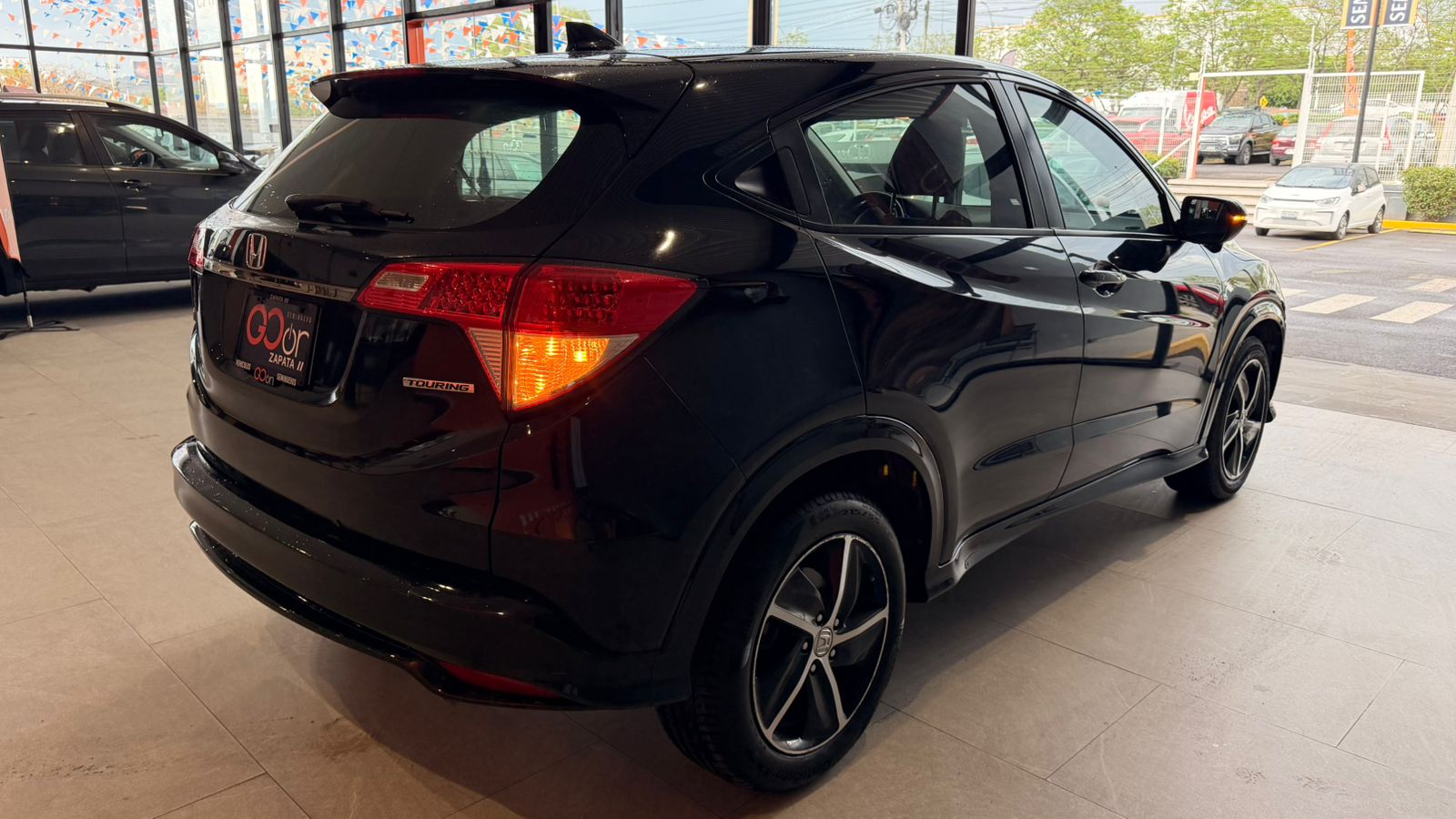 3HGRU5893KM008400