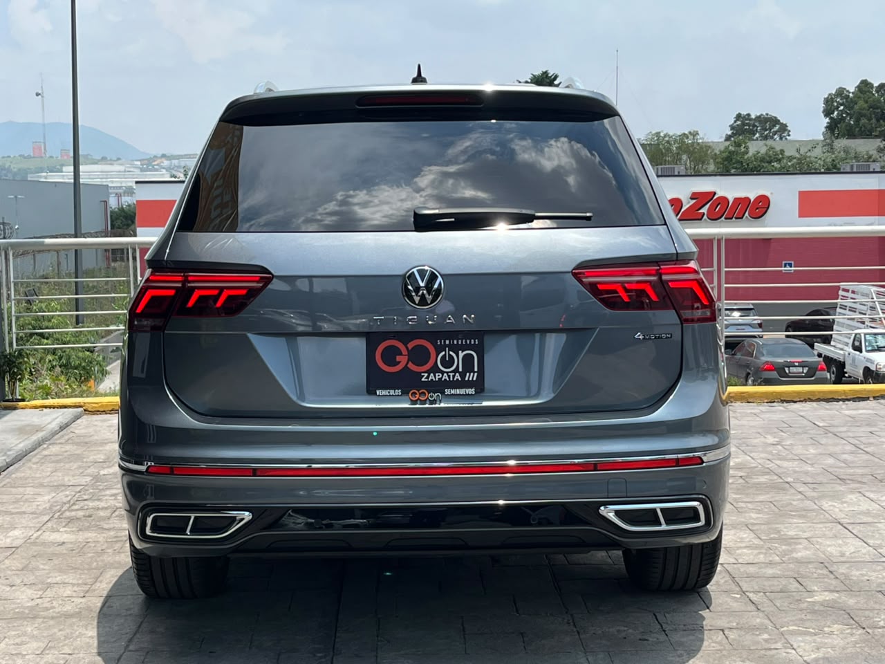 3VVJA65N8RM206980