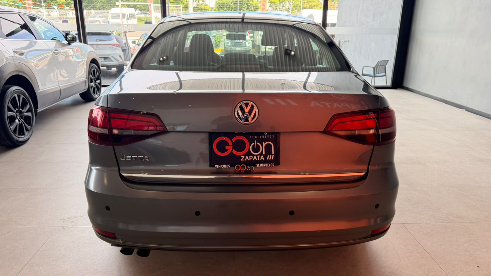 3VW2W2AJ3JM233912