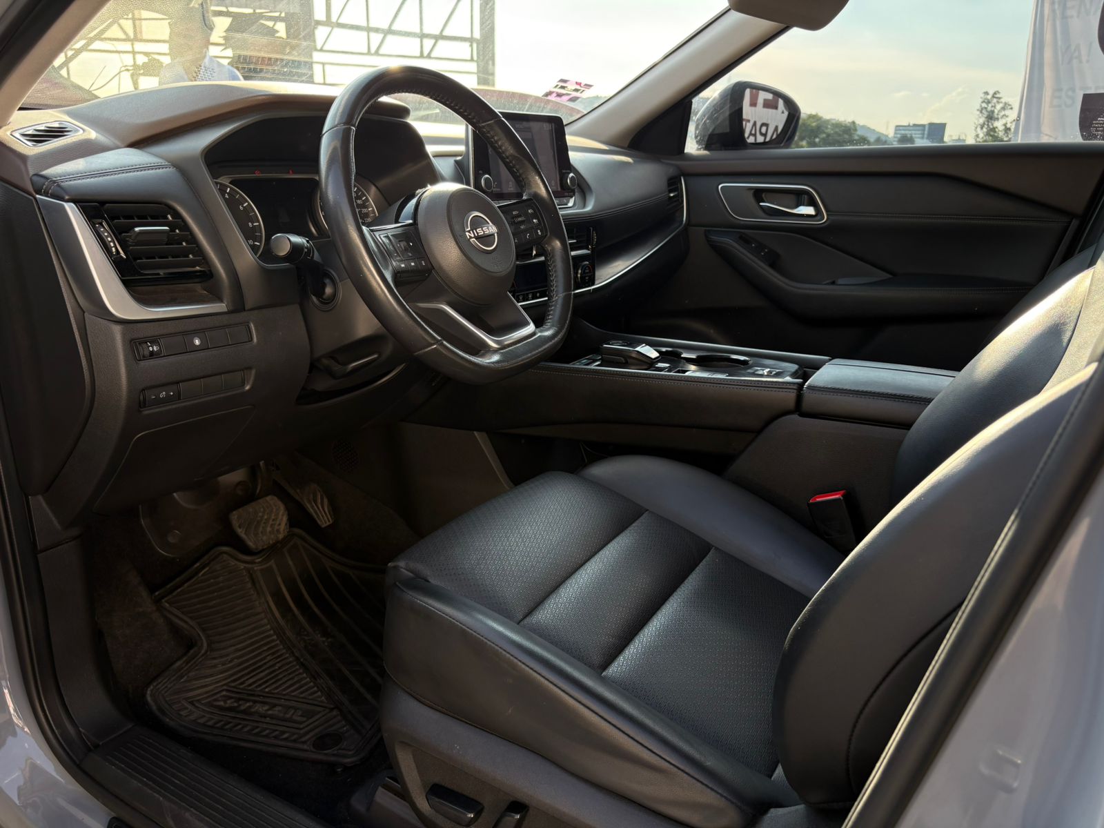 JN8CT3MT3RW004763