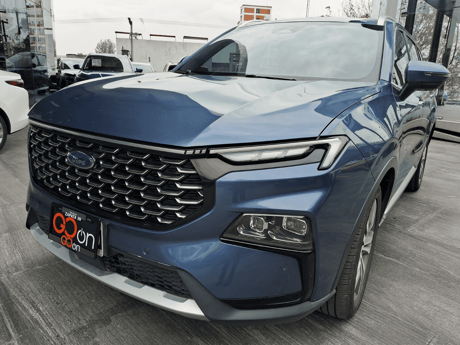 TITANIUM FWD 1.8 GDTI I4 TA