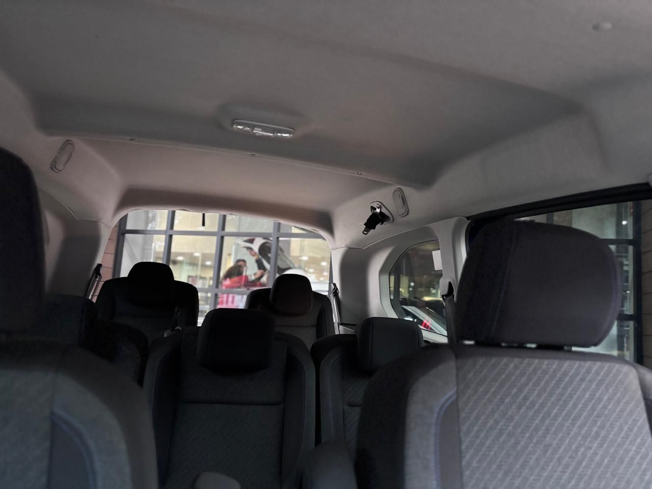 VR3ERHNSXRJ521186