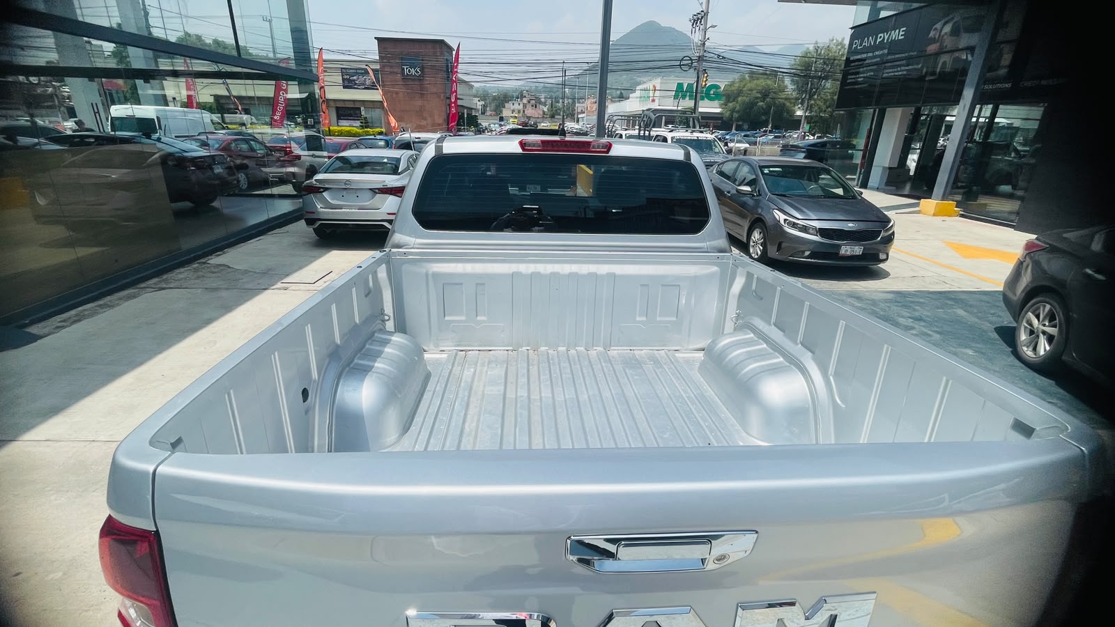VYJFEAFT4T5817602