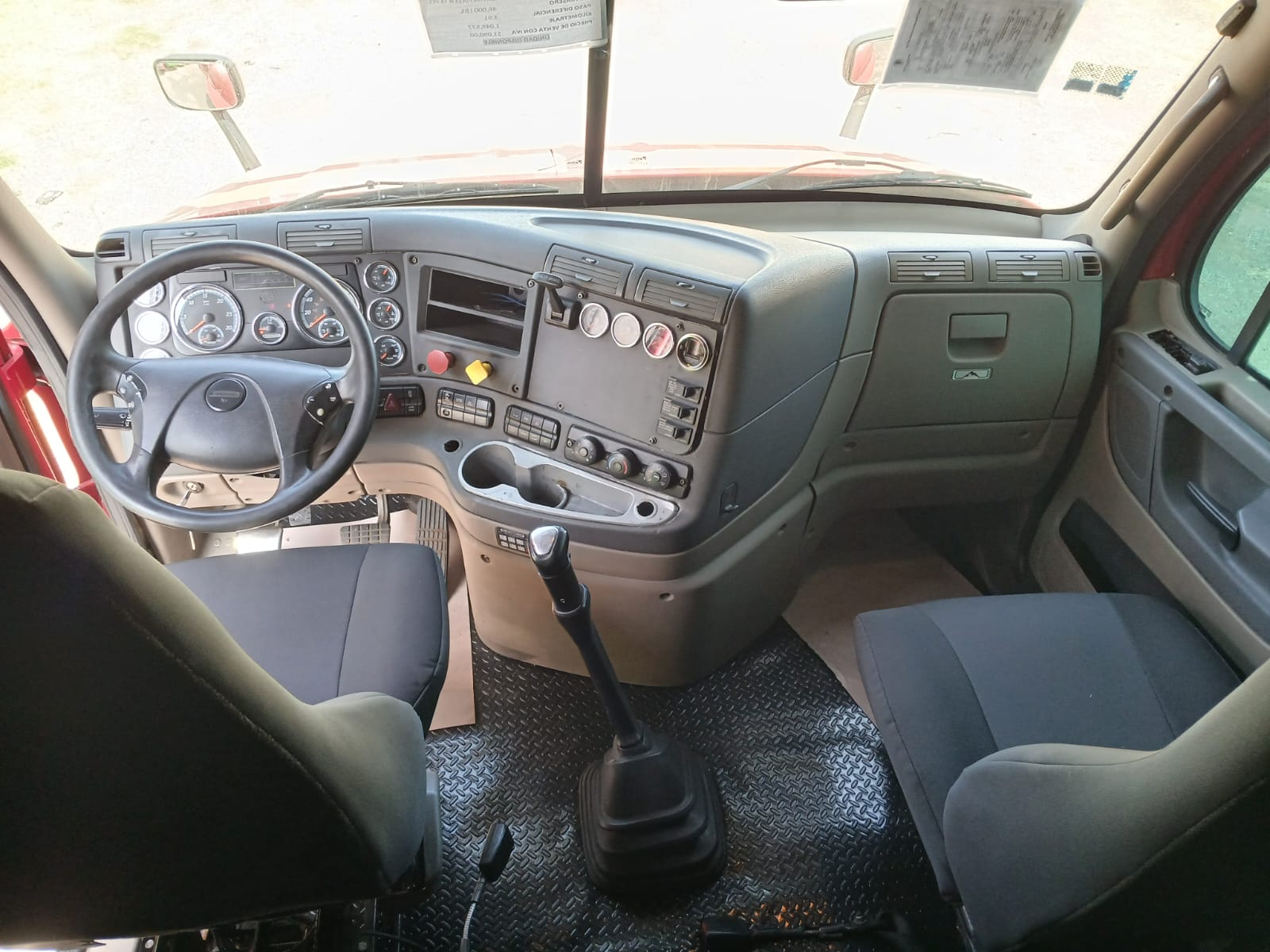 1 CASCADIA 125 miniatura 11